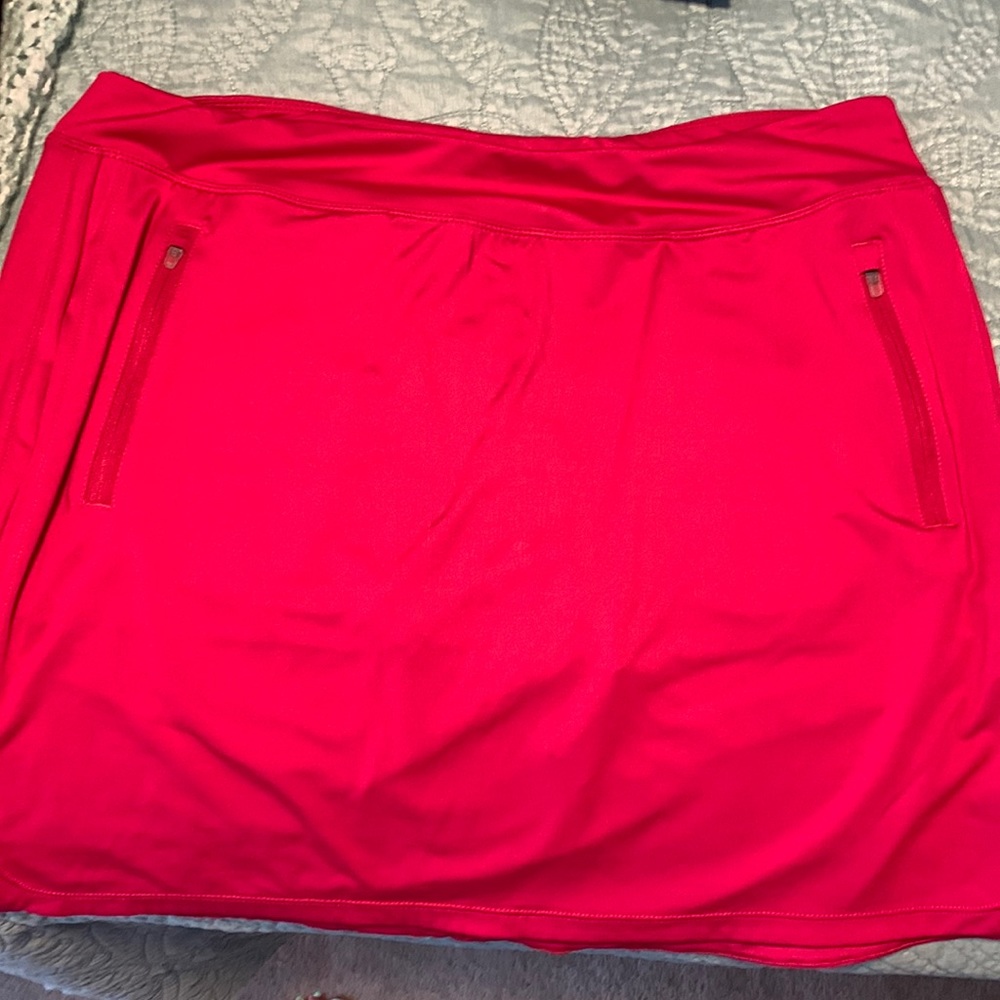 Ladies golf skirt